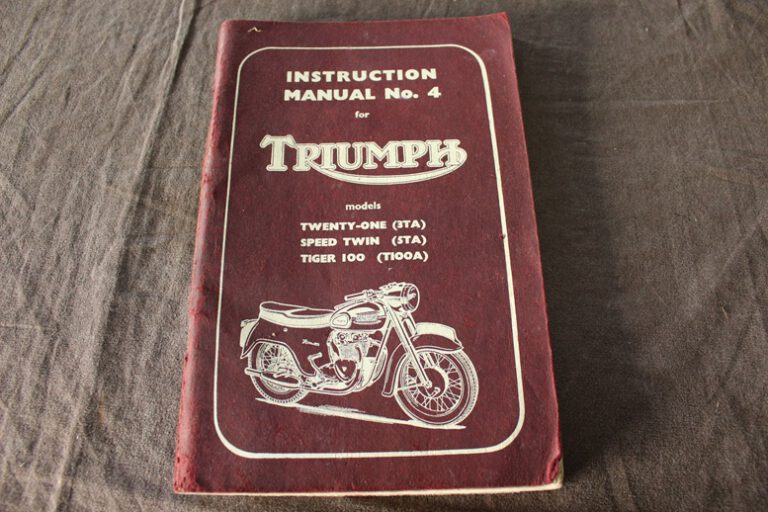 Triumph 1962 motorcycle instruction manual 3TA 5TA T100A