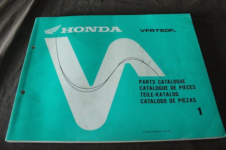 Honda VFR750F 1989 motorcycle parts catalogue VFR750 F teile katalog