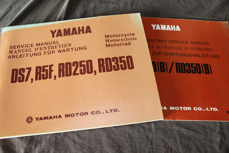 Yamaha DS7 R5F RD250 RD350 1973 motorcycle service manual wartungs anleitung